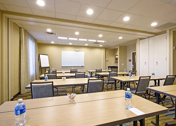 Hotel Fairfield & By Marriott Phoenix Tempe/airport