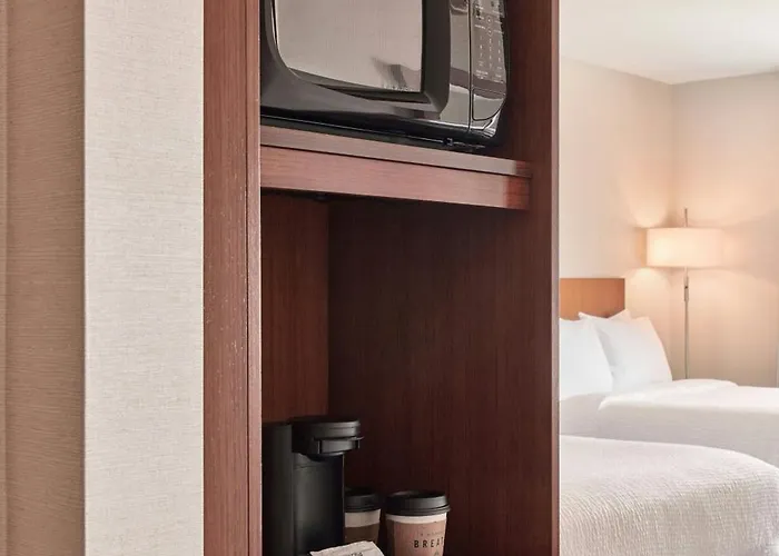 Fairfield & By Marriott Phoenix Tempe/airport