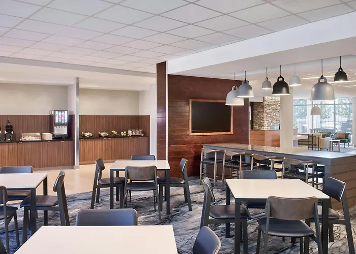Fairfield & By Marriott Phoenix Tempe/airport