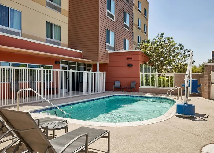 Hotel Fairfield & By Marriott Phoenix Tempe/airport
