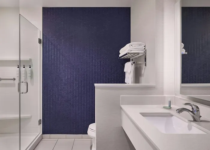 Hotel Fairfield & By Marriott Phoenix Tempe/airport Tempe